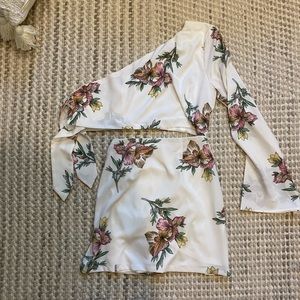 Essie One Shoulder Dress Superdown